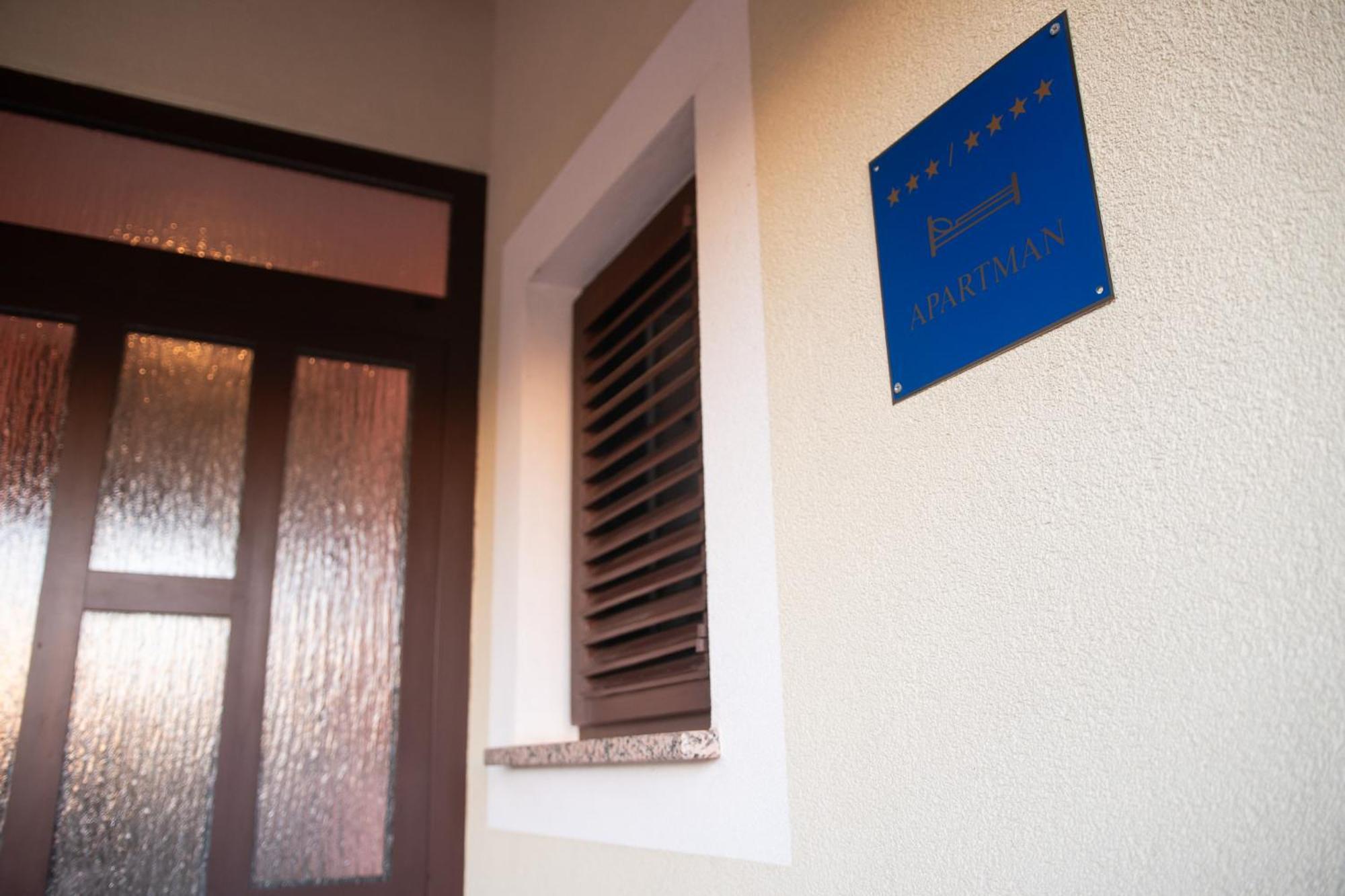 Apartments Angelica 1 Novigrad Istria المظهر الخارجي الصورة
